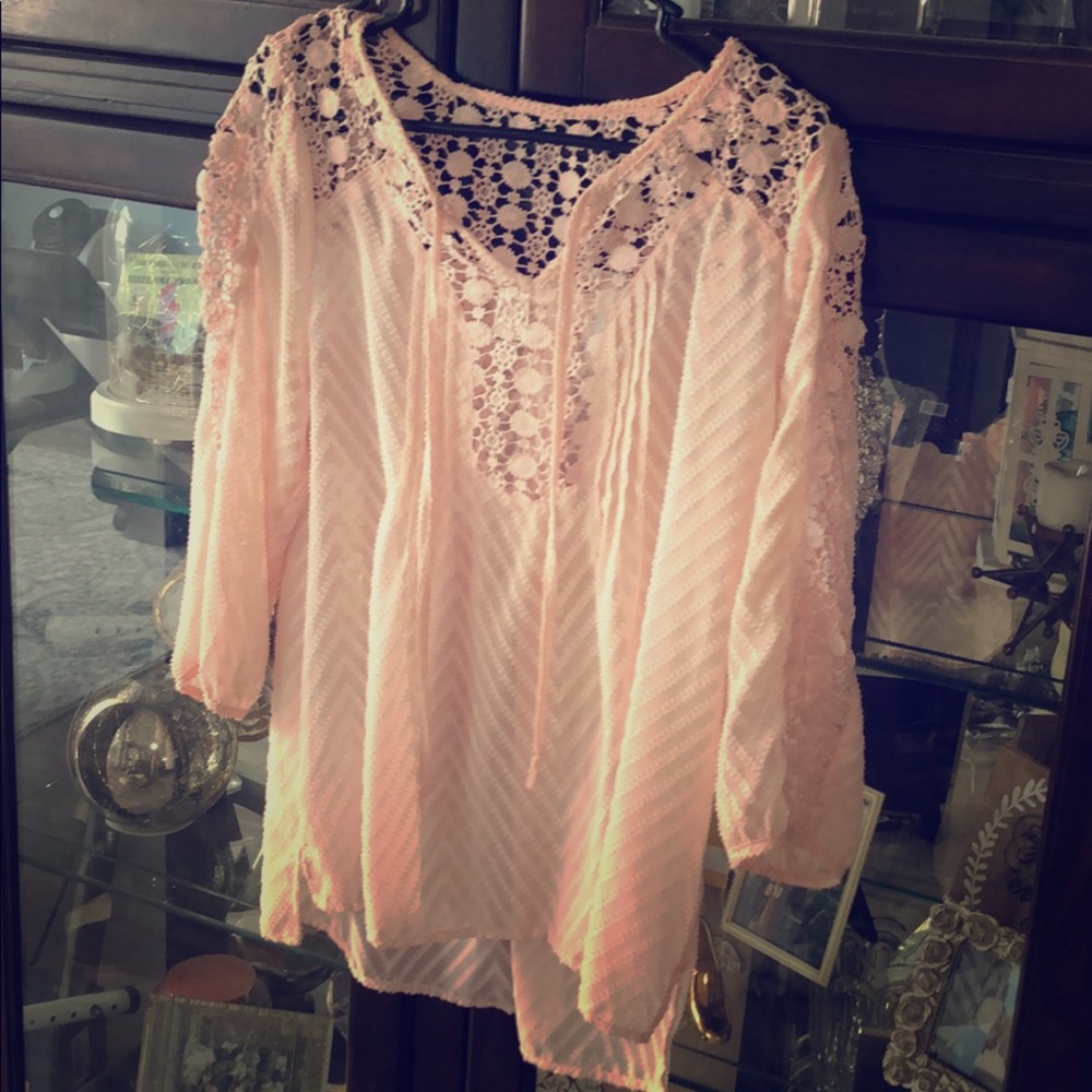 Babydoll detailed crochet pink top